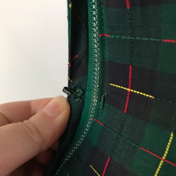 1940s 50s Young Comopolitan Plaid Green Dress XS - Picture 7 of 9